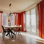 Διαμέρισμα By The With Sea Views *