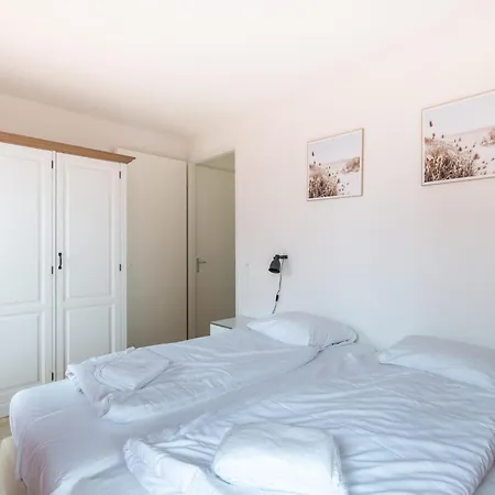 アパート By The With Sea Views エグモント・アーン・ゼー