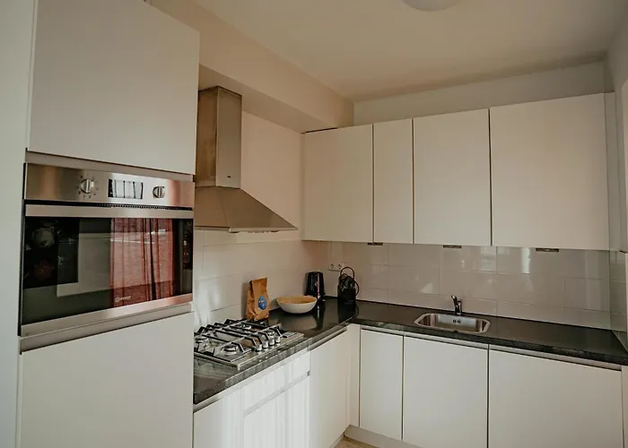 By The With Sea Views Appartement *