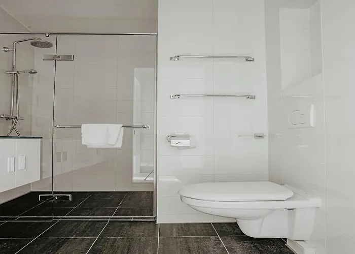 By The With Sea Views Appartement